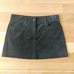 Theory velvet olive green mini skirt sz 4